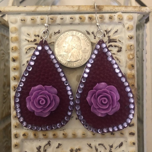 Rose and Rhinestone Faux Leather Earrings - Picture 4 of 4